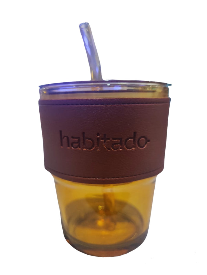 Taza y sorbete de cristal para café